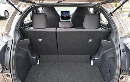 Toyota Yaris, 2022 год, 1 050 000 рублей, 14 фотография