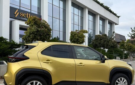 Toyota Yaris Cross, 2022 год, 2 150 000 рублей, 8 фотография