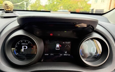 Toyota Yaris Cross, 2022 год, 2 150 000 рублей, 22 фотография