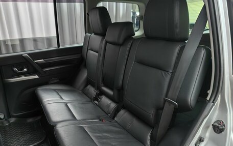 Mitsubishi Pajero IV, 2011 год, 1 948 000 рублей, 8 фотография