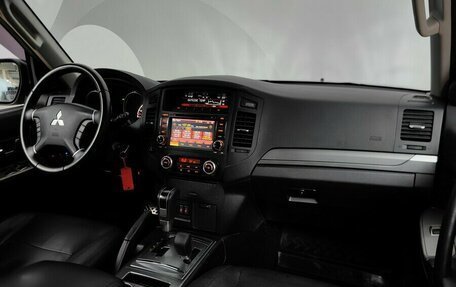 Mitsubishi Pajero IV, 2011 год, 1 948 000 рублей, 13 фотография
