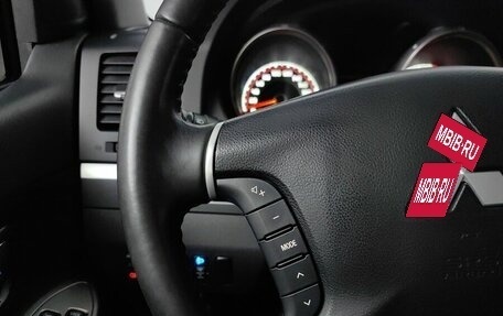 Mitsubishi Pajero IV, 2011 год, 1 948 000 рублей, 18 фотография