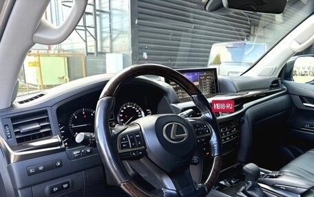 Lexus LX III, 2016 год, 6 070 000 рублей, 12 фотография