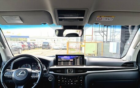 Lexus LX III, 2016 год, 6 070 000 рублей, 19 фотография