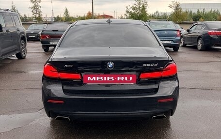 BMW 5 серия, 2021 год, 3 390 000 рублей, 2 фотография