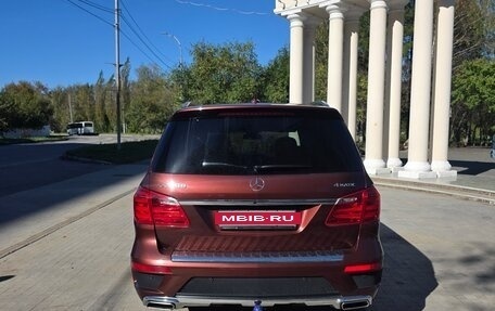 Mercedes-Benz GL-Класс, 2014 год, 3 000 000 рублей, 5 фотография
