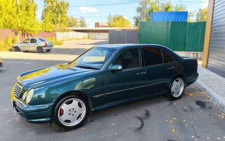 Mercedes-Benz E-Класс, 2000 год, 550 000 рублей, 4 фотография