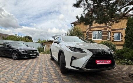 Lexus RX IV рестайлинг, 2017 год, 3 800 000 рублей, 2 фотография