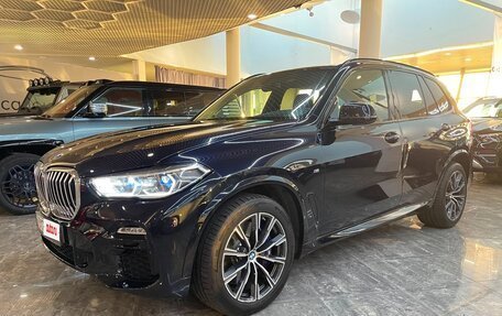 BMW X5, 2019 год, 7 950 000 рублей, 3 фотография