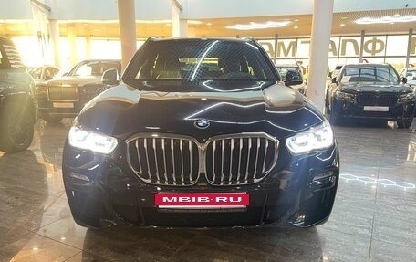 BMW X5, 2019 год, 7 950 000 рублей, 2 фотография