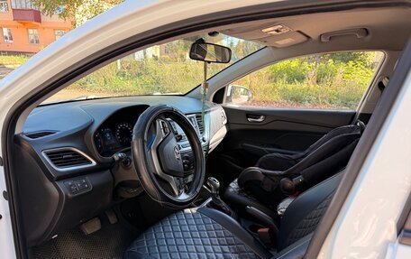 Hyundai Solaris II рестайлинг, 2017 год, 1 150 000 рублей, 5 фотография