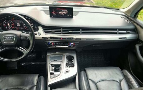 Audi Q7, 2015 год, 2 300 000 рублей, 14 фотография