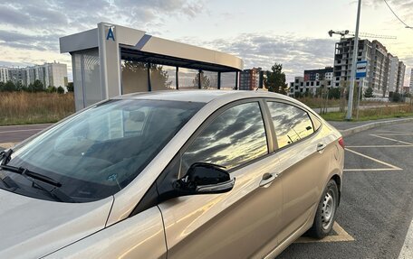 Hyundai Solaris II рестайлинг, 2011 год, 590 000 рублей, 7 фотография