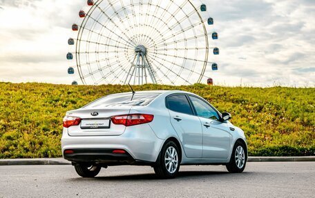 KIA Rio III рестайлинг, 2013 год, 800 000 рублей, 2 фотография