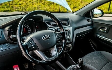 KIA Rio III рестайлинг, 2013 год, 800 000 рублей, 15 фотография