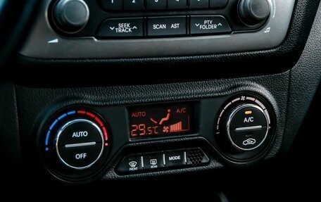 KIA Rio III рестайлинг, 2013 год, 800 000 рублей, 21 фотография