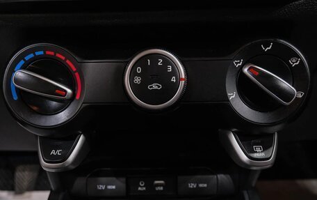 KIA Rio IV, 2019 год, 1 199 000 рублей, 24 фотография