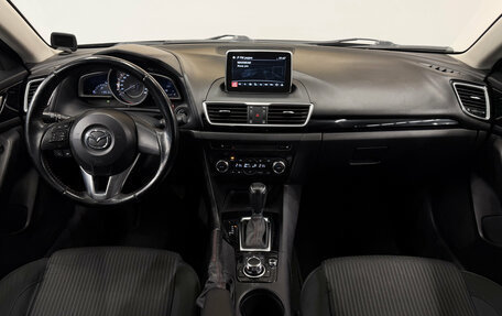 Mazda 3, 2015 год, 1 530 000 рублей, 11 фотография
