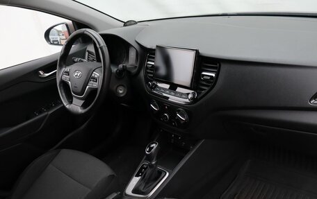 Hyundai Solaris II рестайлинг, 2022 год, 1 449 000 рублей, 10 фотография