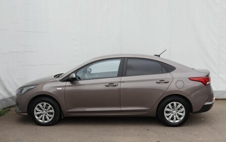 Hyundai Solaris II рестайлинг, 2022 год, 1 449 000 рублей, 8 фотография