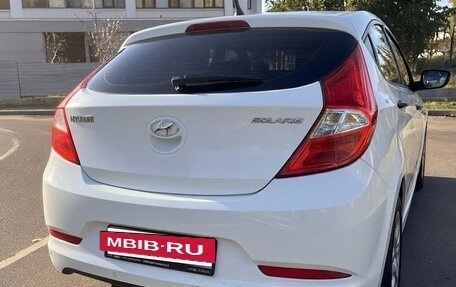 Hyundai Solaris II рестайлинг, 2014 год, 1 100 000 рублей, 4 фотография