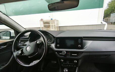 Skoda Rapid II, 2021 год, 1 450 000 рублей, 9 фотография