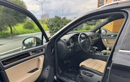 Volkswagen Touareg III, 2011 год, 2 750 000 рублей, 14 фотография