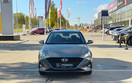 Hyundai Solaris II рестайлинг, 2021 год, 1 363 000 рублей, 2 фотография