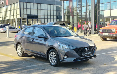 Hyundai Solaris II рестайлинг, 2021 год, 1 363 000 рублей, 3 фотография