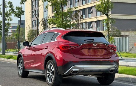 Infiniti QX30, 2019 год, 1 420 000 рублей, 4 фотография