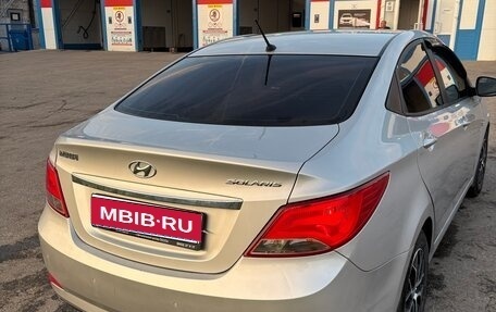 Hyundai Solaris II рестайлинг, 2014 год, 700 000 рублей, 2 фотография