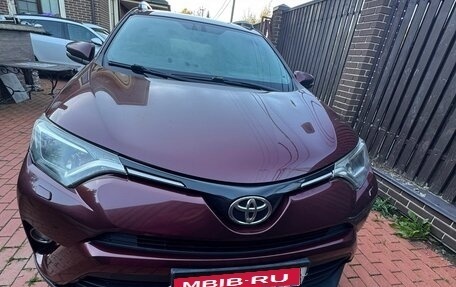 Toyota RAV4, 2016 год, 1 690 000 рублей, 1 фотография