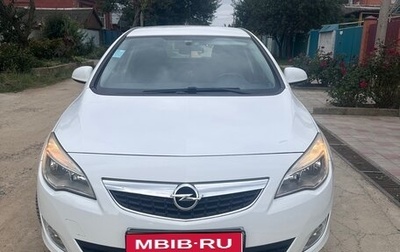 Opel Astra J, 2011 год, 940 000 рублей, 1 фотография