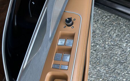 Audi A8, 2019 год, 6 500 000 рублей, 8 фотография
