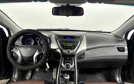 Hyundai Elantra V, 2013 год, 850 000 рублей, 13 фотография