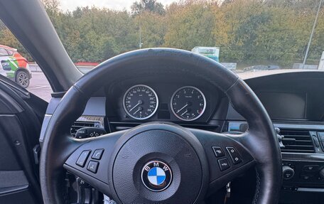 BMW 5 серия, 2004 год, 1 150 000 рублей, 14 фотография