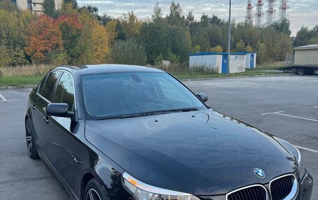 BMW 5 серия, 2004 год, 1 150 000 рублей, 3 фотография
