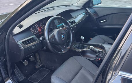 BMW 5 серия, 2004 год, 1 150 000 рублей, 12 фотография