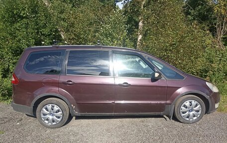 Ford Galaxy II, 2008 год, 695 000 рублей, 2 фотография