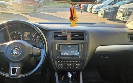 Volkswagen Jetta VI, 2013 год, 1 100 000 рублей, 14 фотография
