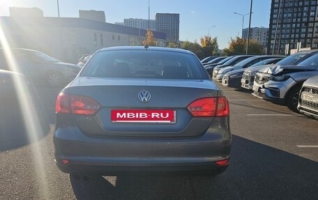 Volkswagen Jetta VI, 2013 год, 1 100 000 рублей, 5 фотография