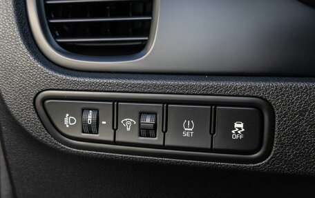KIA Rio IV, 2018 год, 1 285 000 рублей, 29 фотография