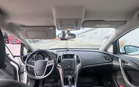 Opel Astra J, 2011 год, 940 000 рублей, 14 фотография