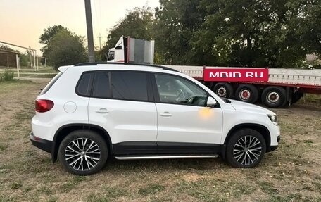 Volkswagen Tiguan I, 2014 год, 1 560 000 рублей, 2 фотография
