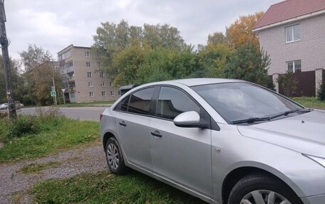 Chevrolet Cruze II, 2009 год, 420 000 рублей, 11 фотография
