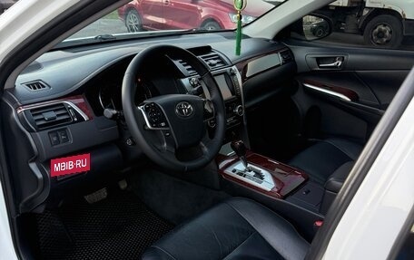 Toyota Camry, 2014 год, 1 650 000 рублей, 11 фотография