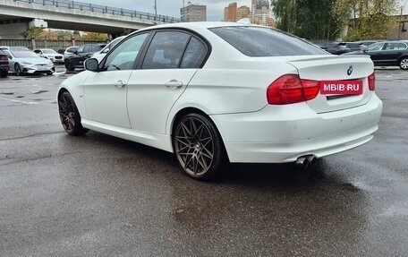 BMW 3 серия, 2011 год, 1 470 000 рублей, 4 фотография