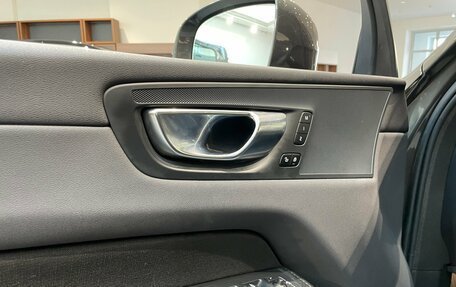 Volvo XC60 II, 2021 год, 3 230 000 рублей, 20 фотография