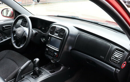 Hyundai Sonata IV рестайлинг, 2005 год, 447 000 рублей, 8 фотография