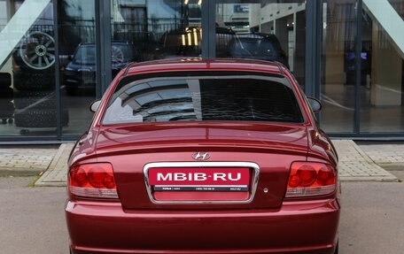 Hyundai Sonata IV рестайлинг, 2005 год, 447 000 рублей, 5 фотография